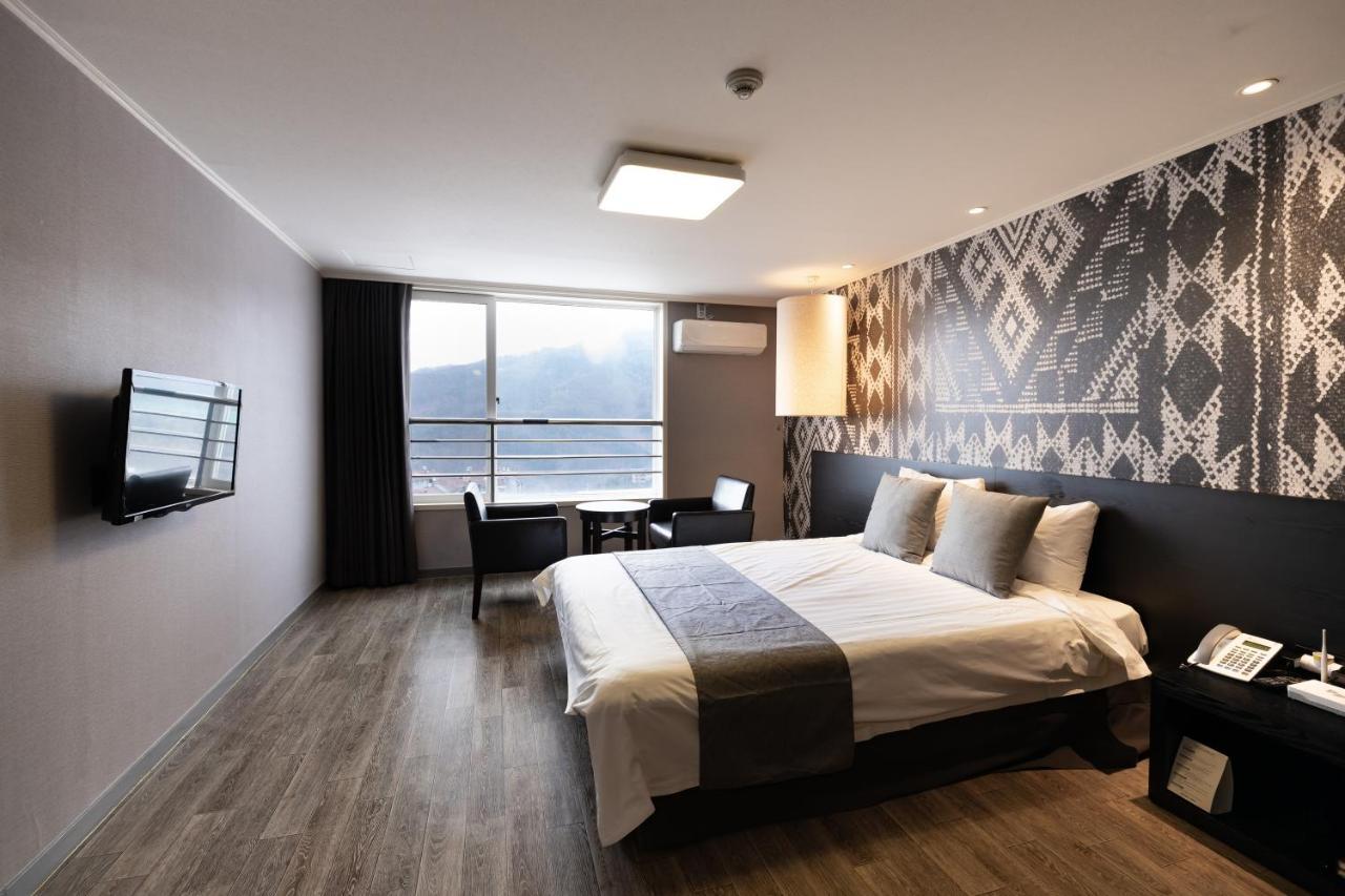 Hotel Bears Town à Pocheon Extérieur photo