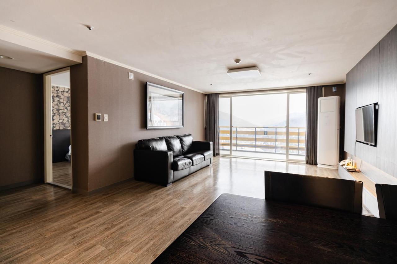 Hotel Bears Town à Pocheon Extérieur photo